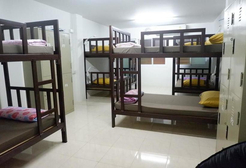 Ranong Backpacker S Hostel 10