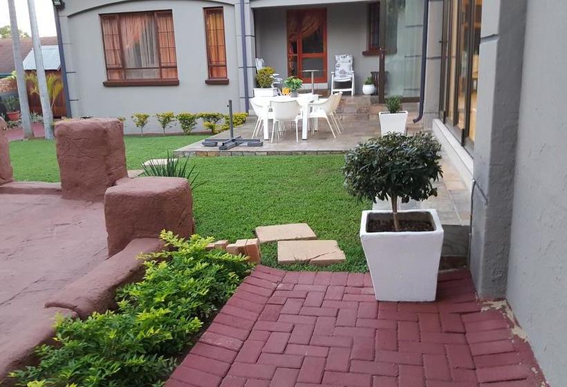 Bed and Breakfast Pride S Guest House 9