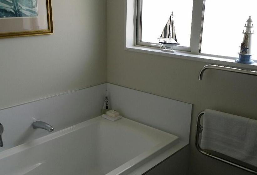 Bed and Breakfast Robyn S Nest 12