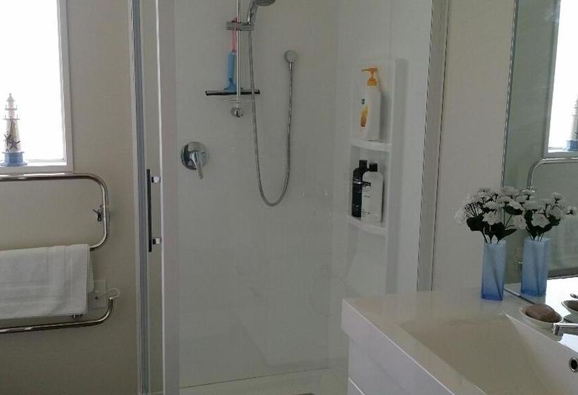 Bed and Breakfast Robyn S Nest 13