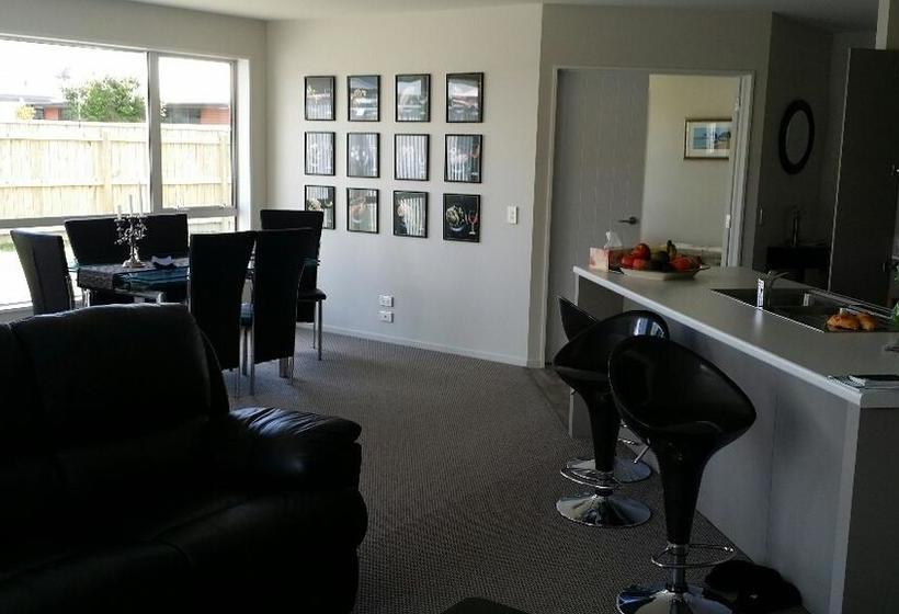 Bed and Breakfast Robyn S Nest 4