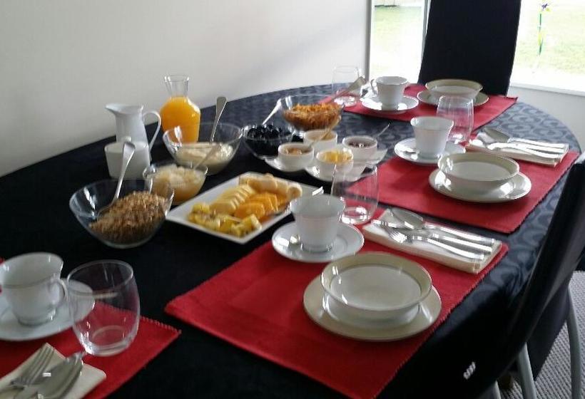 Bed and Breakfast Robyn S Nest 8