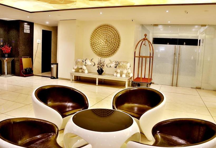 Hotel King S Heritage 17