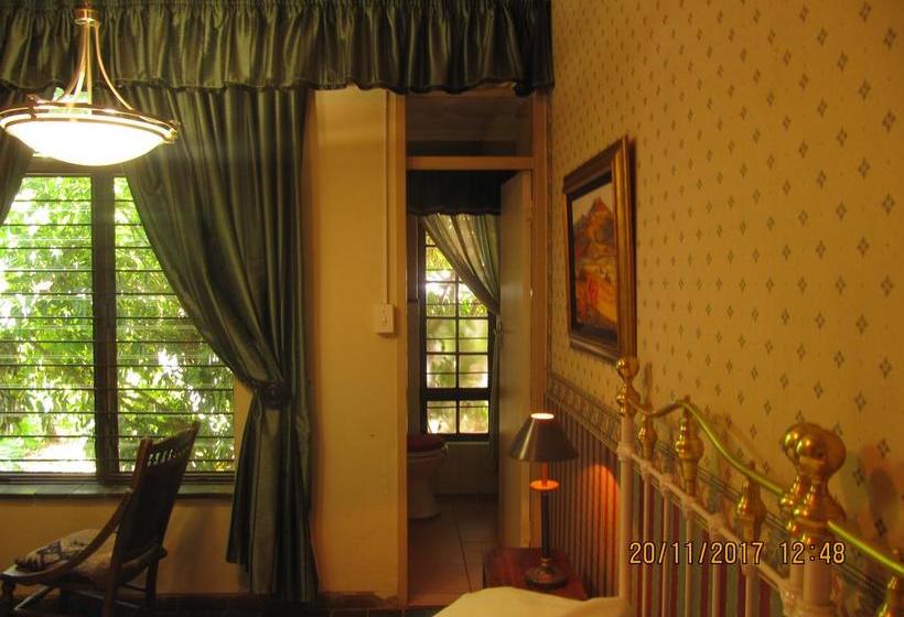 Bed and Breakfast Rosslie S Guesthouse 10