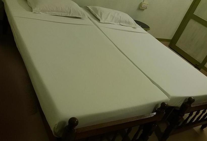 Bed and Breakfast Johny S Beach 8