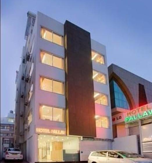 Hotel Pallav 20