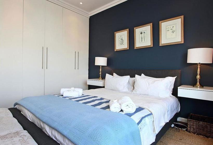 Hotel Edinburgh Court 5