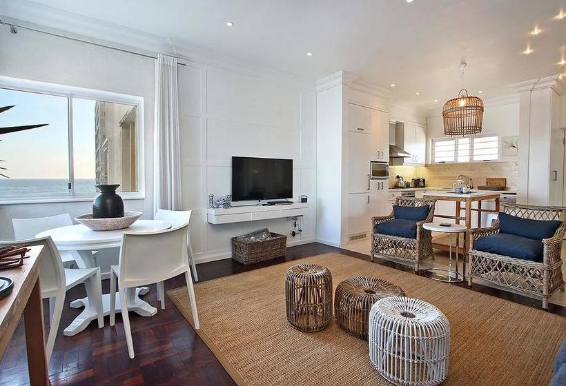 Hotel Edinburgh Court 9