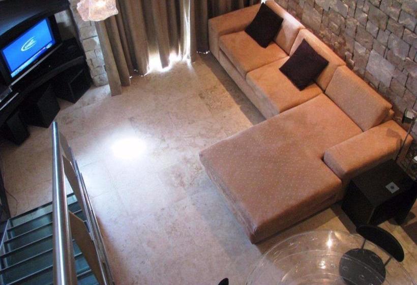 Hotel Harbour Terrace Loft I 5