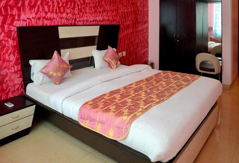 The Heritage Hotel & Resort 13