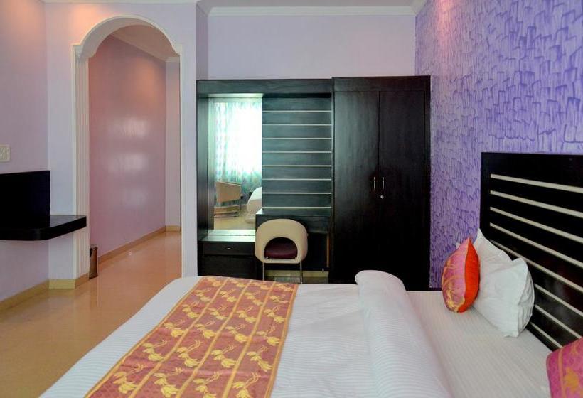 The Heritage Hotel & Resort 16