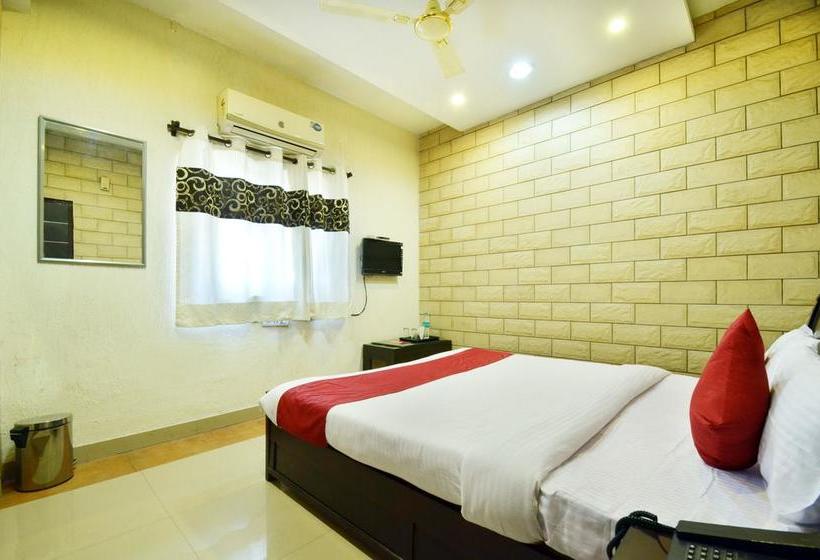 Hotel Oyo 5993 Highland 10