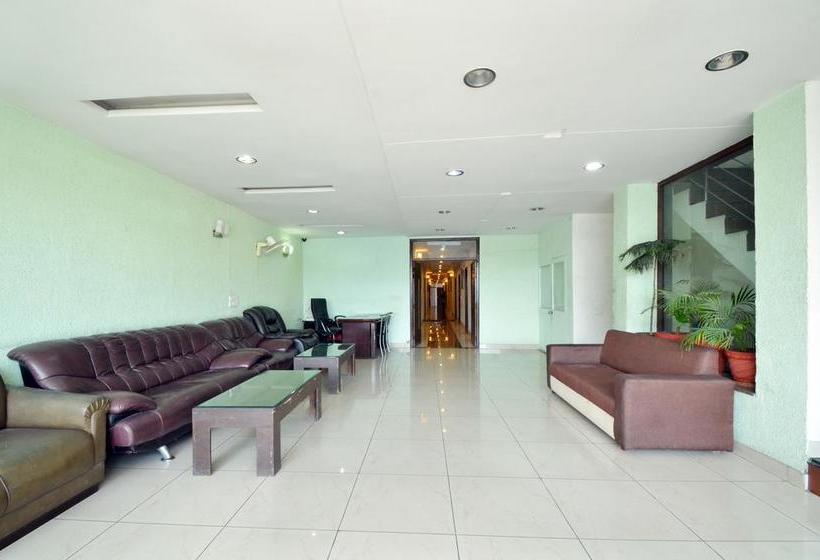 Hotel Oyo 5993 Highland 15