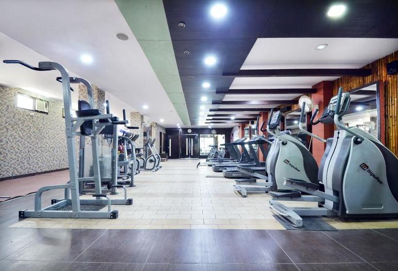 Hotel Oyo 5993 Highland 16