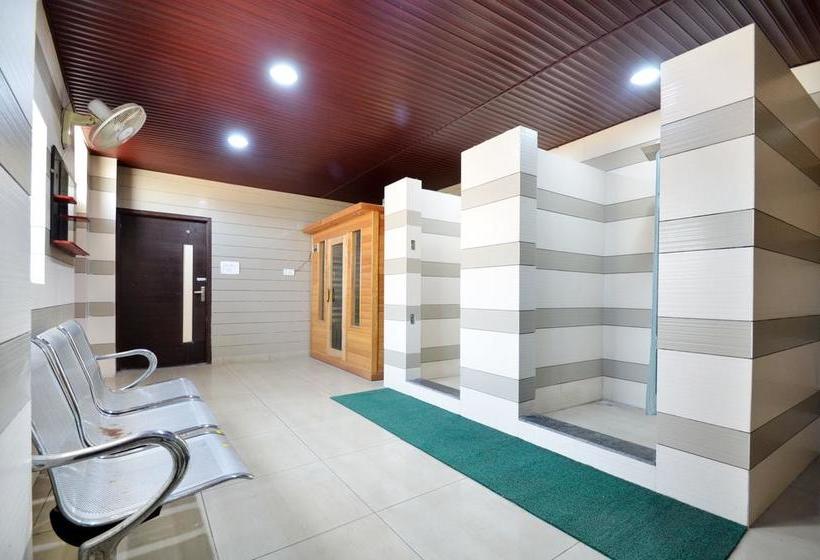 Hotel Oyo 5993 Highland 17