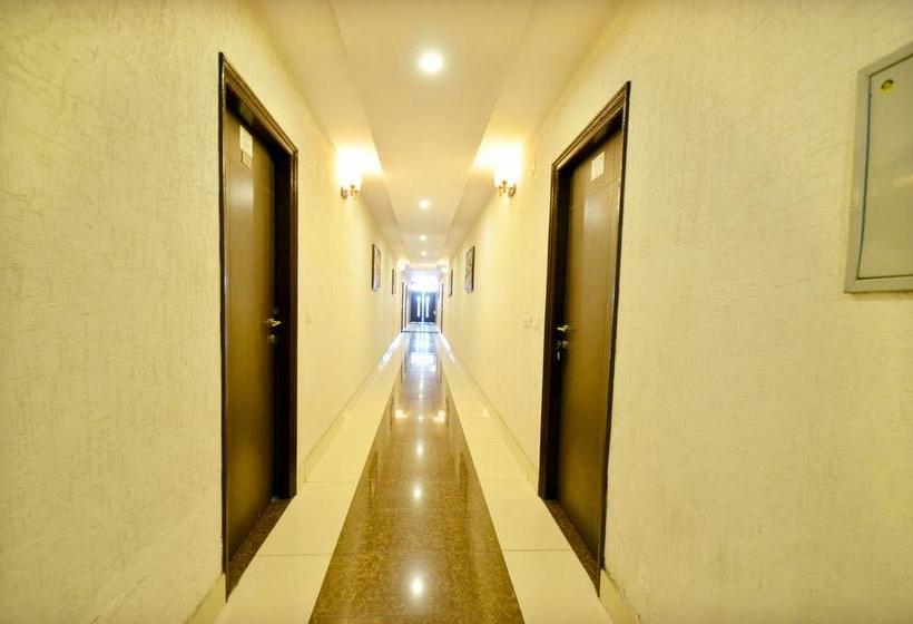 Hotel Oyo 5993 Highland 20