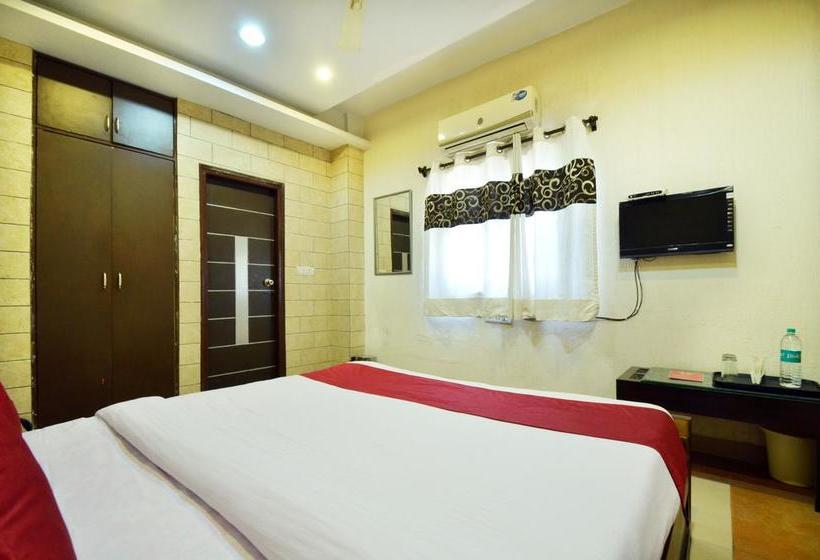 Hotel Oyo 5993 Highland 4