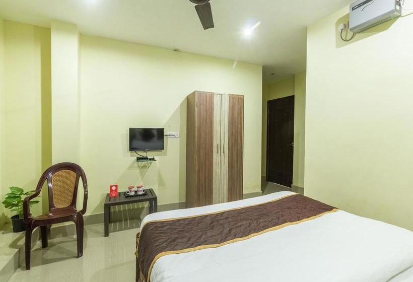 Oyo 4919 Hotel Dream City 5