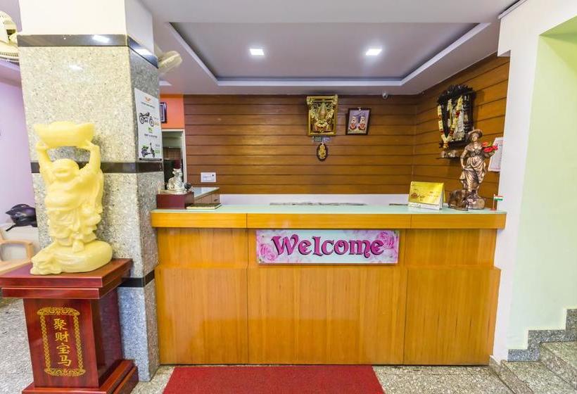 Hotel The Grand Vanam 3