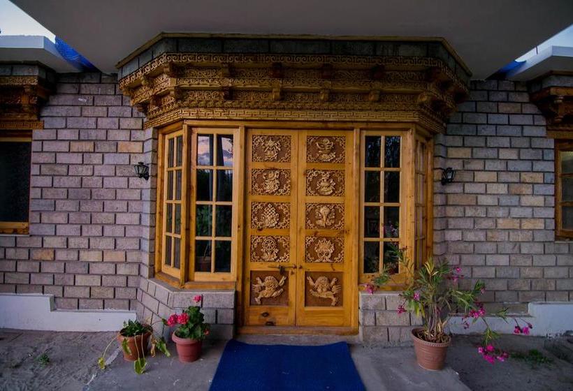 Hotel Adu S Eternal Comfort 15