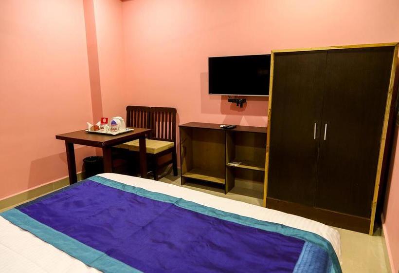 Hotel Oyo 6637 Bvn Grand 6