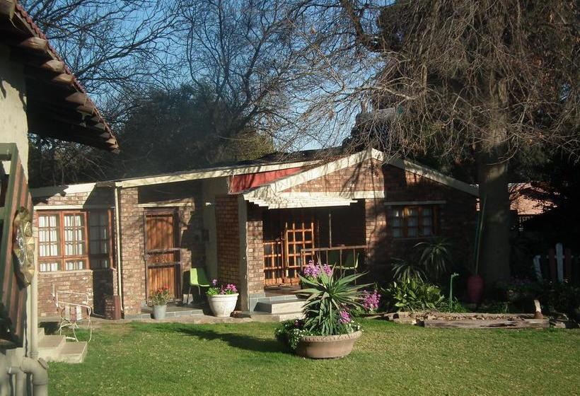 Bed and Breakfast Elna S Guest House 11