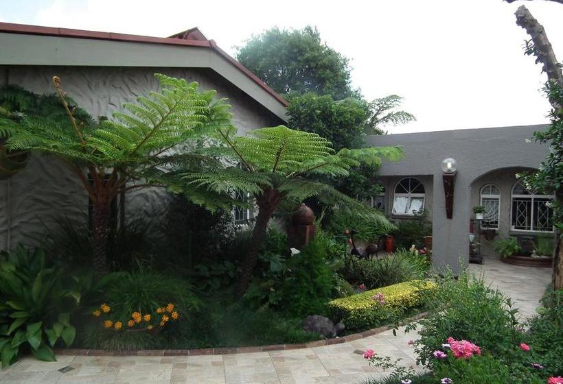 Bed and Breakfast Elna S Guest House 17