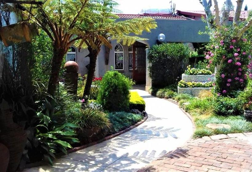 Bed and Breakfast Elna S Guest House 6