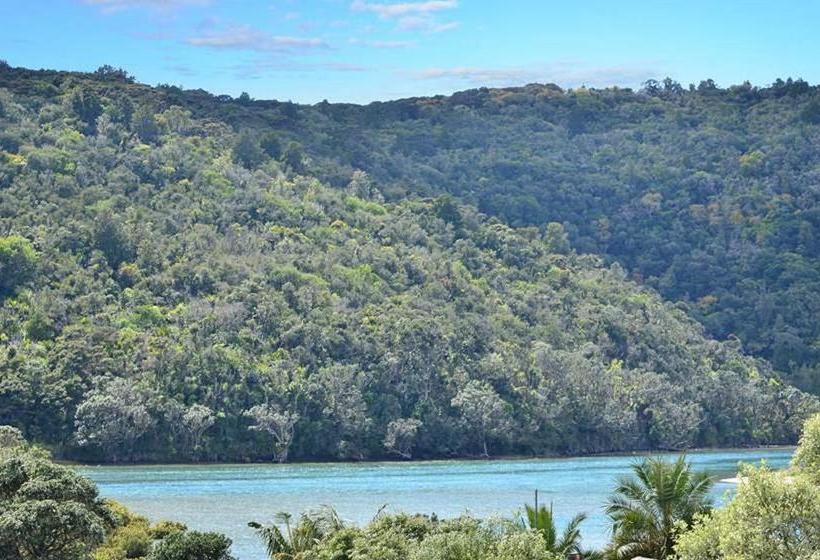 Bed and Breakfast Glanville Snuggery Waiwera 15