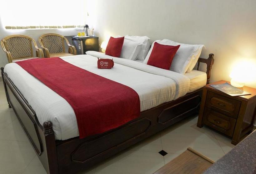 Hotel Oyo 854 Tina S Inn 12