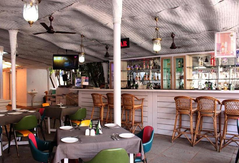 Hotel Oyo 854 Tina S Inn 8