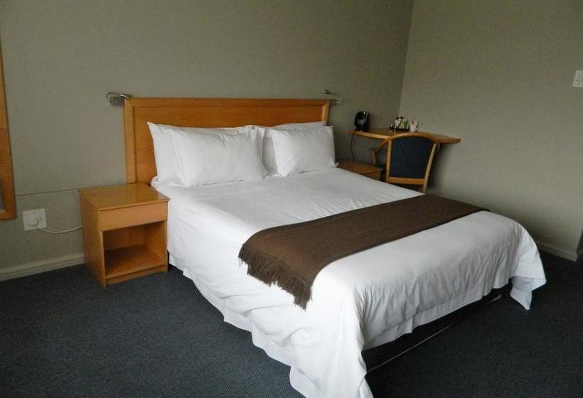 Hotel Bellvista Lodge & Annexe 1