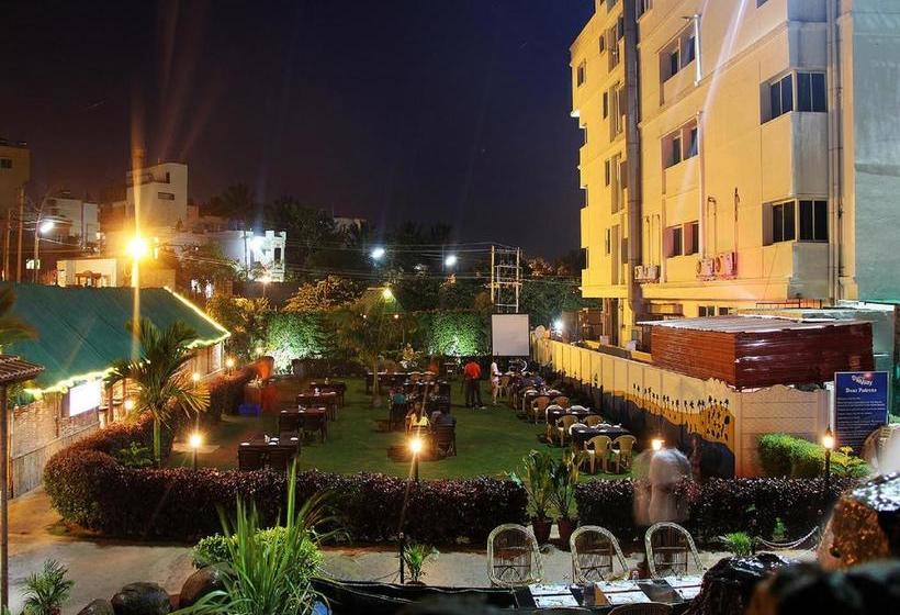 Hotel Stay By The Way 2