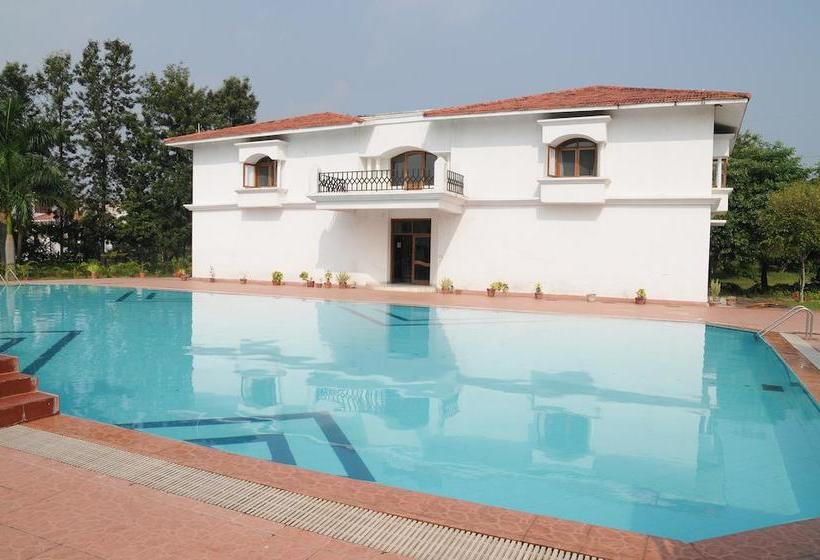 Resort Naturoville Ayurvedic And Yoga Retreat By Opensky 13