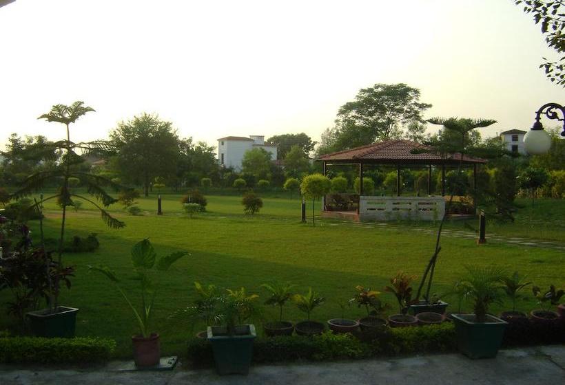 Resort Naturoville Ayurvedic And Yoga Retreat By Opensky 17