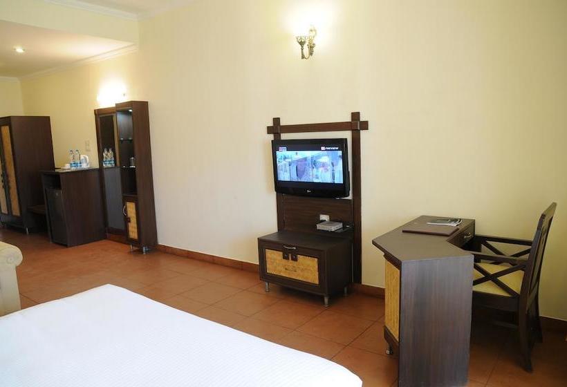 Resort Naturoville Ayurvedic And Yoga Retreat By Opensky 9