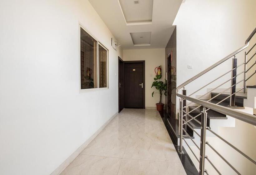 Hotel Oyo 4119 King Palace 10