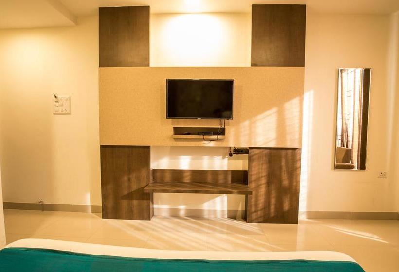 Hotel Oyo 4119 King Palace 8