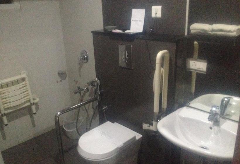 Hotel Malayoram Gateway 10