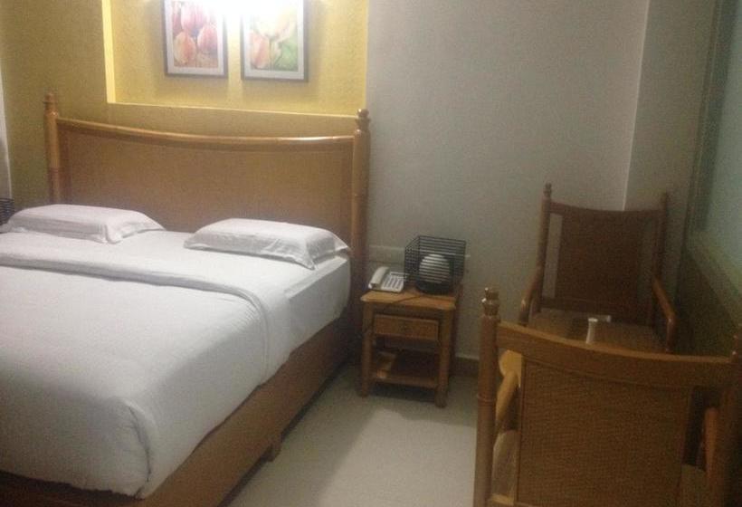 Hotel Malayoram Gateway 2