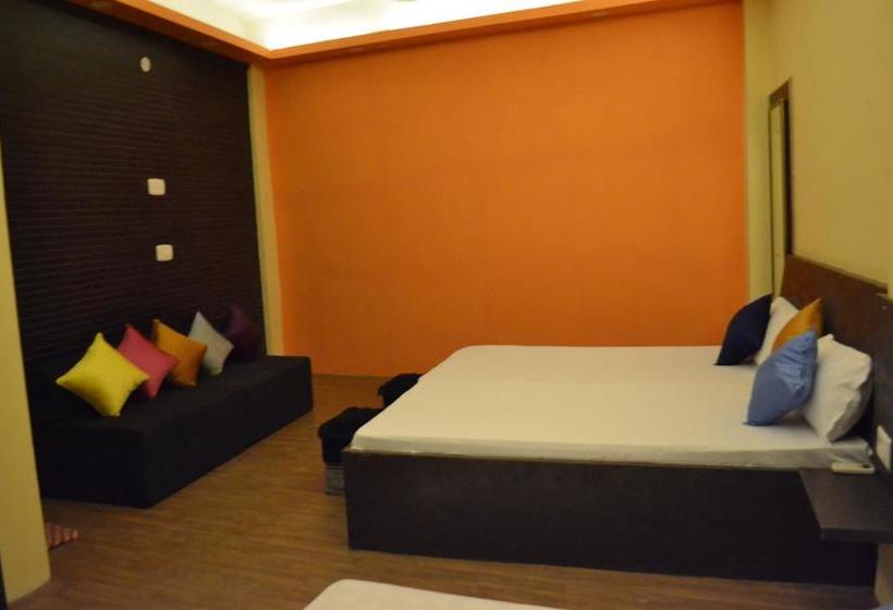 Ostello Backpacker S Nest 1