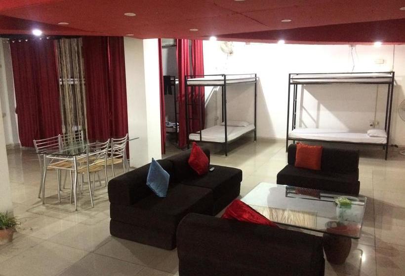 Ostello Backpacker S Nest 17