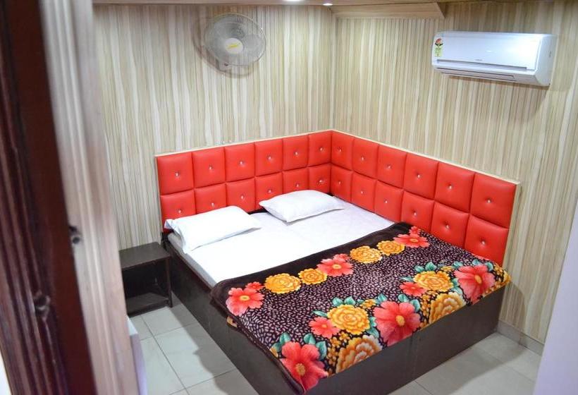 Ostello Backpacker S Nest 4