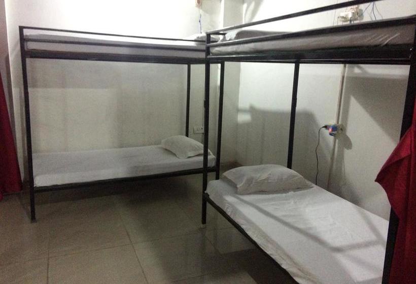 Ostello Backpacker S Nest 7