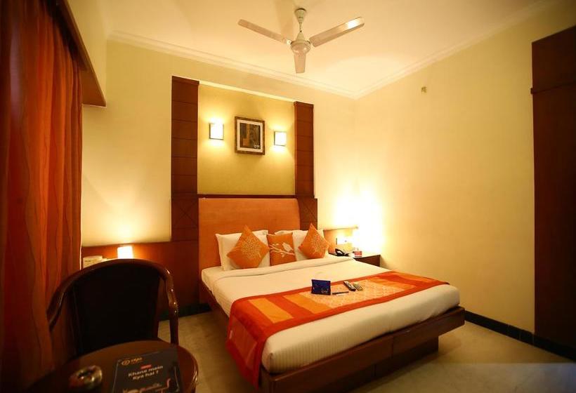 Hotel Oyo 728 Chennai Deluxe International 2