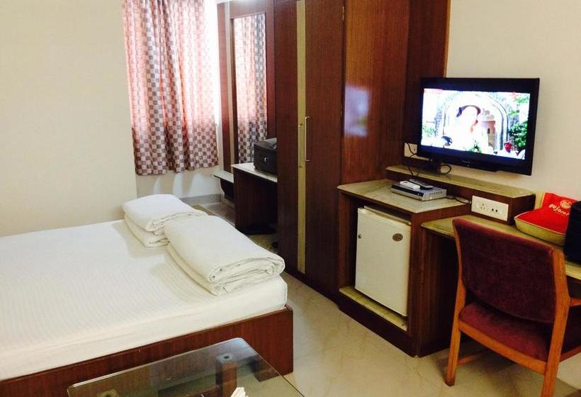 Jain S Hotel Rajhans 11