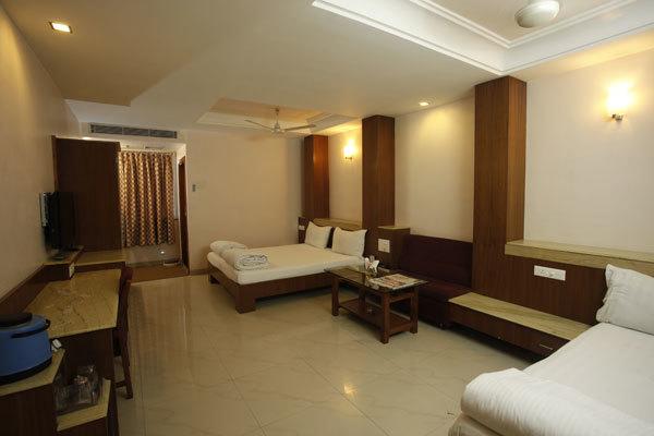 Jain S Hotel Rajhans 16