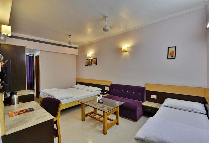 Jain S Hotel Rajhans 3