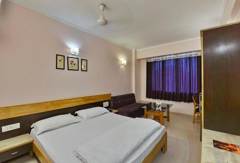 Jain S Hotel Rajhans 6