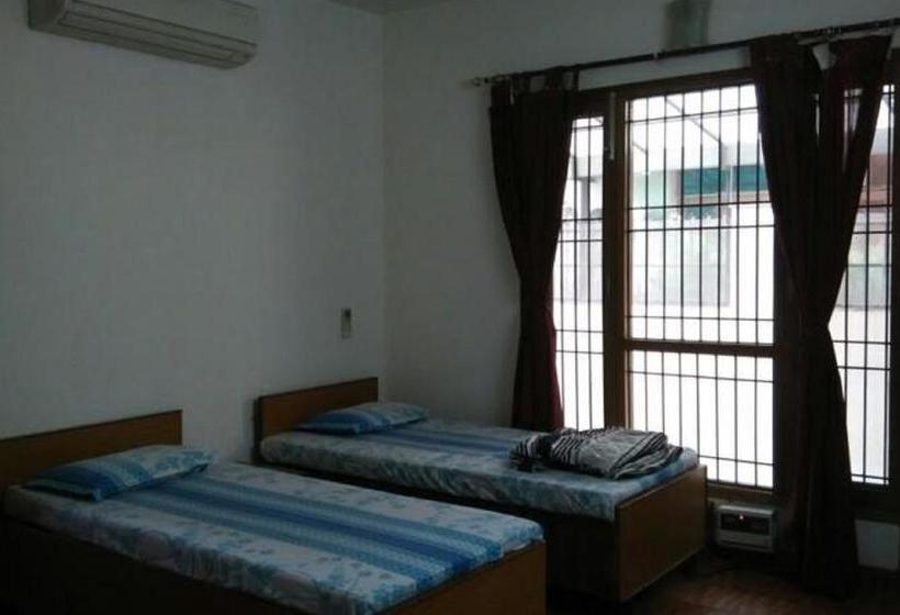 Bed and Breakfast Duggal S 10